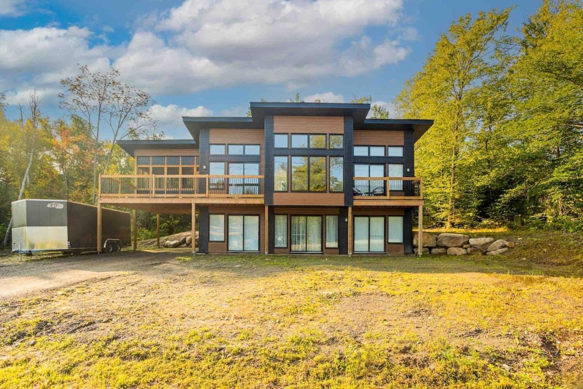 Huge Modern Chalet With Spa And Lake Access Saint-Gabriel-de-Brandon ภายนอก รูปภาพ