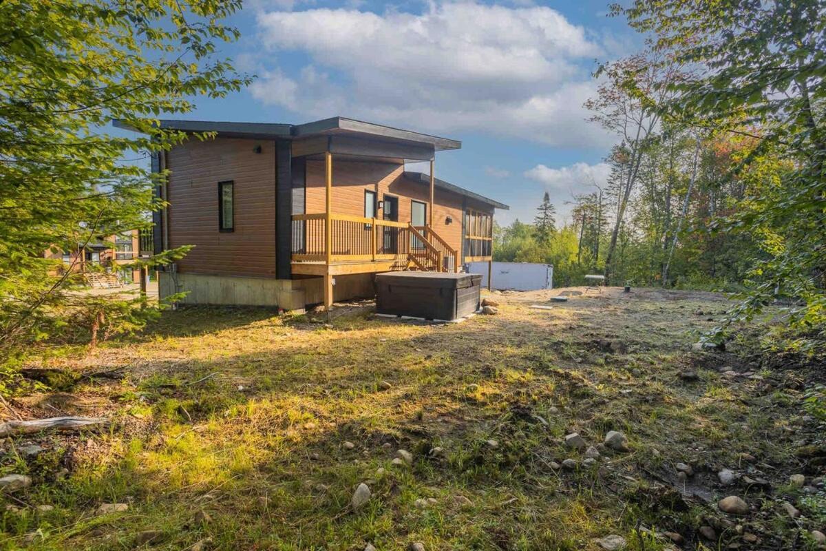 Huge Modern Chalet With Spa And Lake Access Saint-Gabriel-de-Brandon ภายนอก รูปภาพ