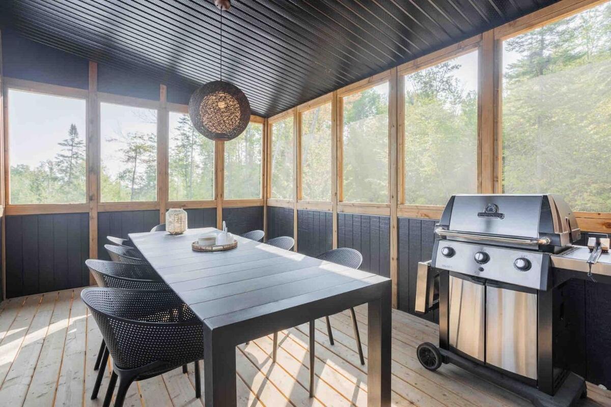 Huge Modern Chalet With Spa And Lake Access Saint-Gabriel-de-Brandon ภายนอก รูปภาพ